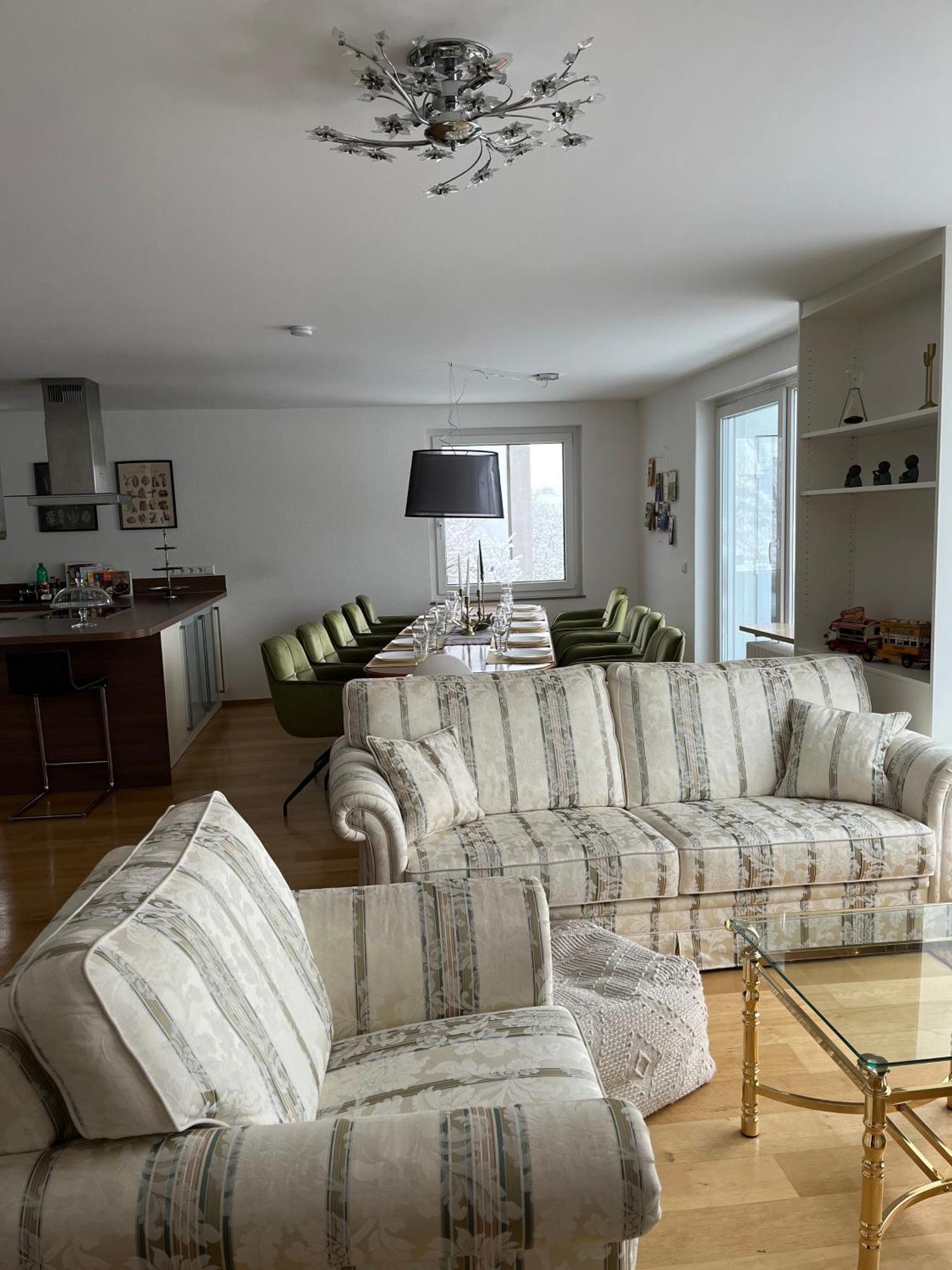 Апартаменты Penthouse Perfekt Fuer Teams, Familien Und Gruppen Бад-Мергентхайм Экстерьер фото